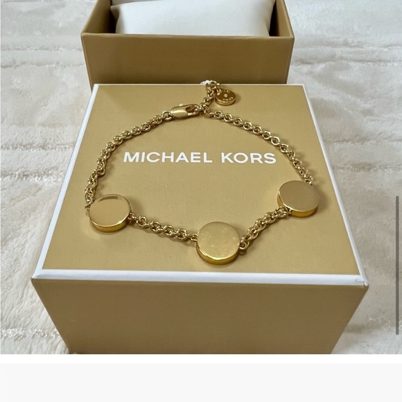 Michael Kors Gold Medallion Pave Crystal Reversible Bracelet - New in box - Picture 8 of 8